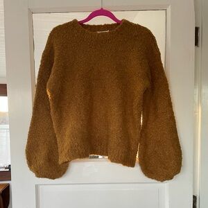 Tularosa Women's Tan/Golden sweater